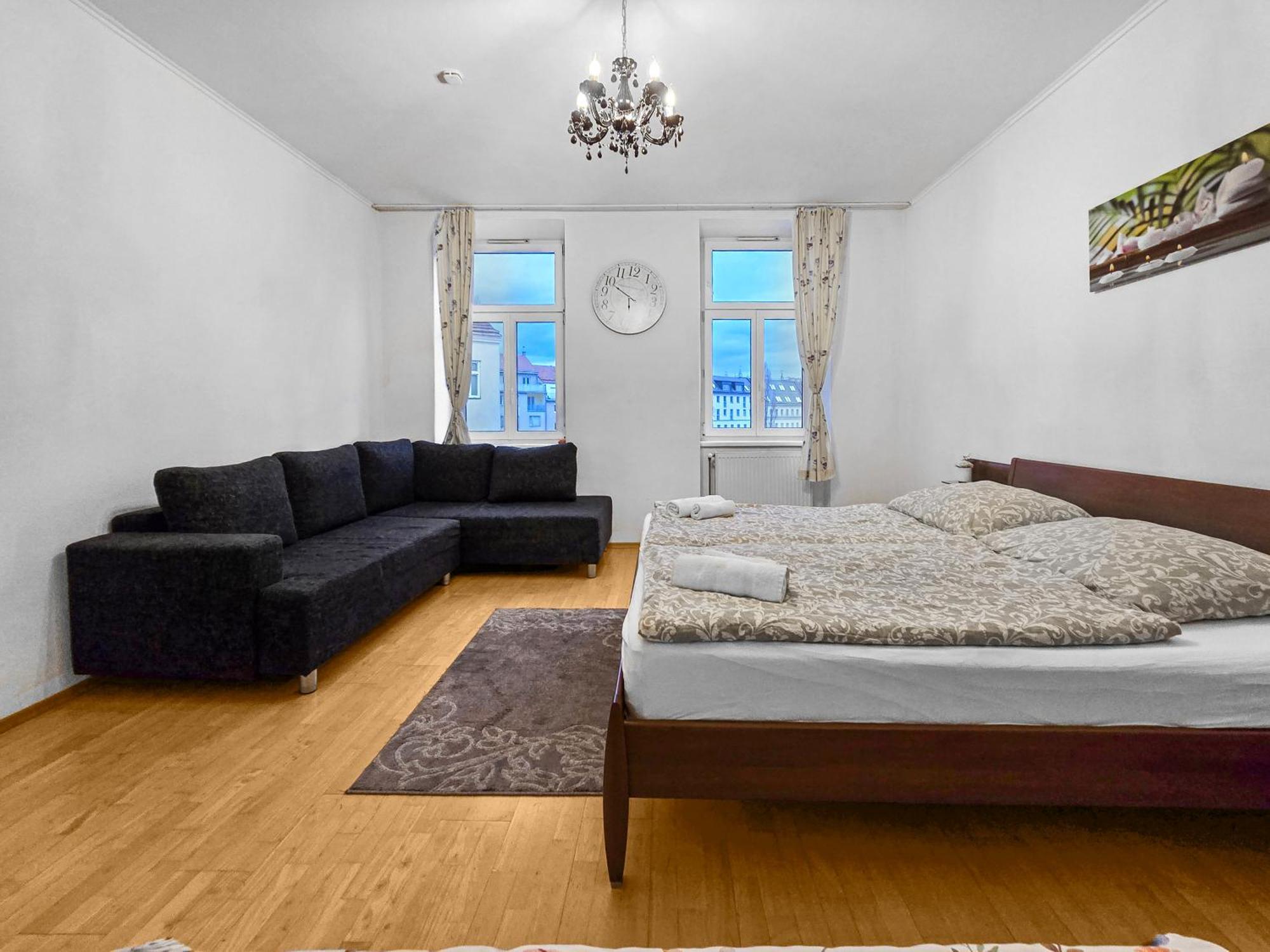 Spacious Three-Bedroom, Three King-Size Beds 维也纳 外观 照片